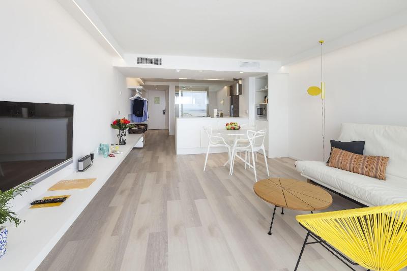 Sud Ibiza Suites image