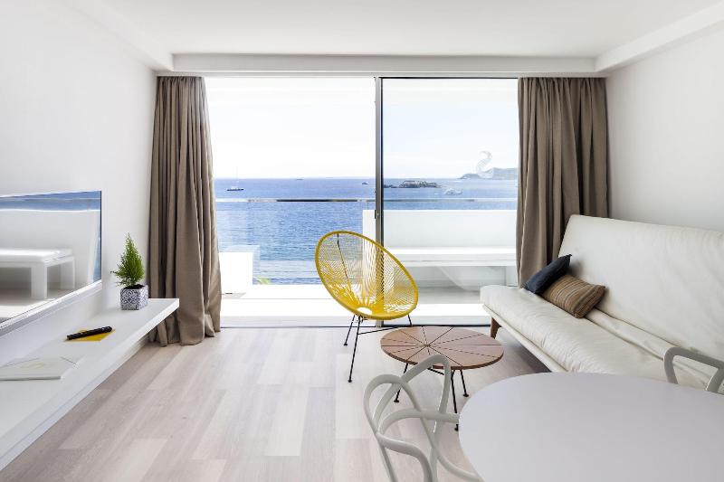 Sud Ibiza Suites image