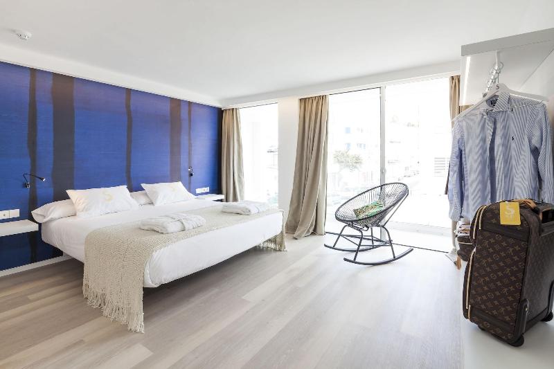 Sud Ibiza Suites image