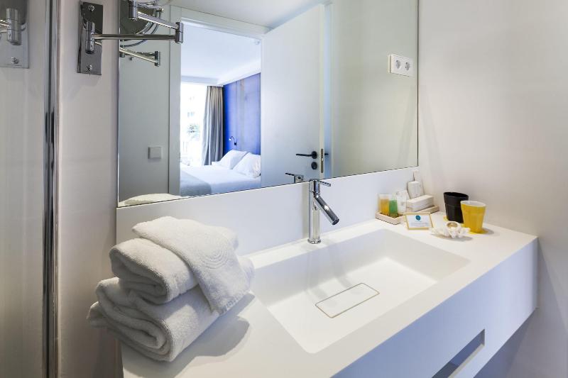 Sud Ibiza Suites image