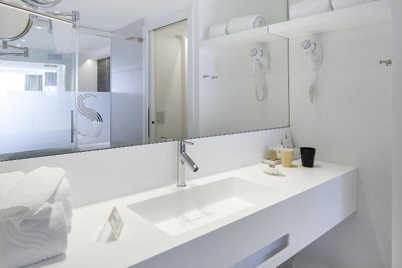 Sud Ibiza Suites image
