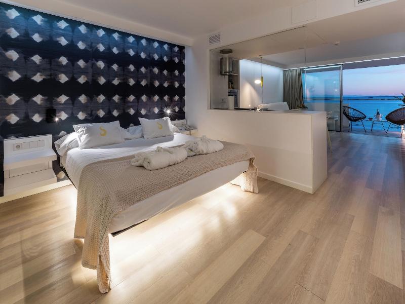 Sud Ibiza Suites image