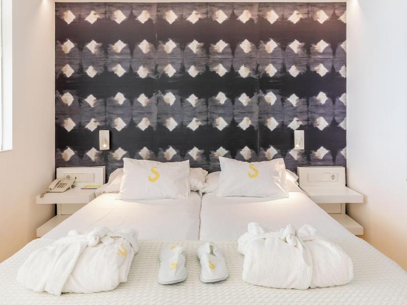 Sud Ibiza Suites image