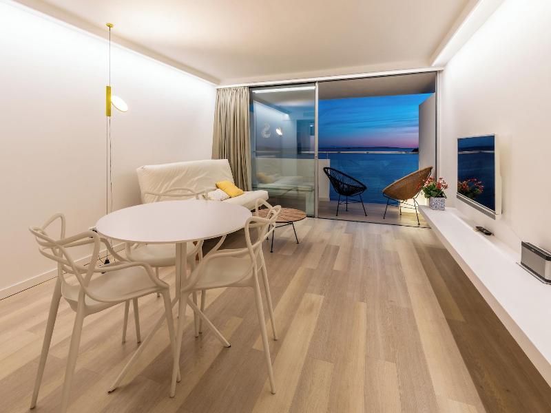 Sud Ibiza Suites image
