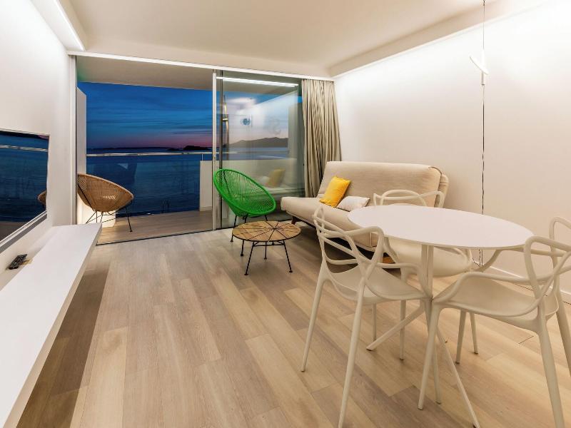 Sud Ibiza Suites image