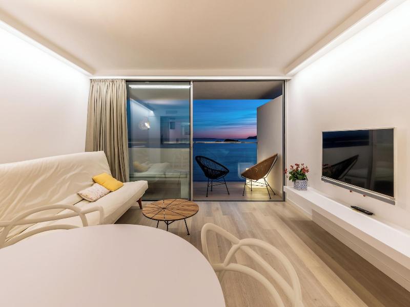 Sud Ibiza Suites image