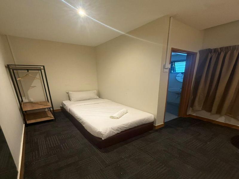 U Pac Hotel image