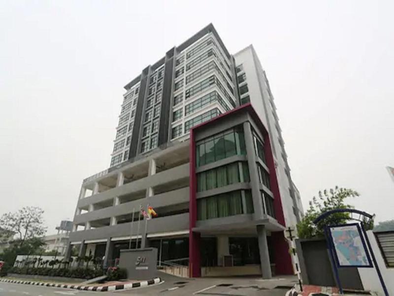 Nexus Business Suites & Hotel image