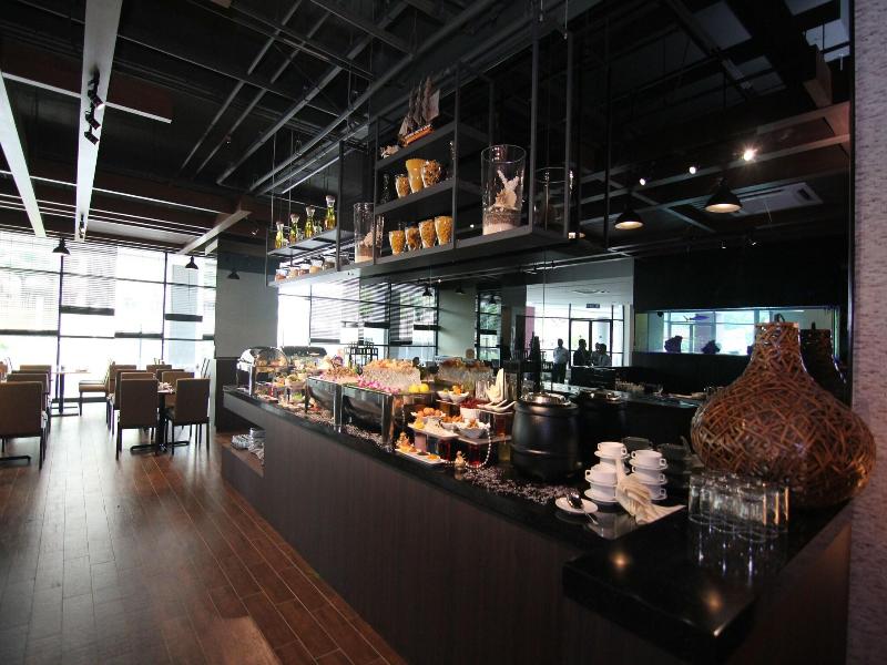 Nexus Business Suites & Hotel image