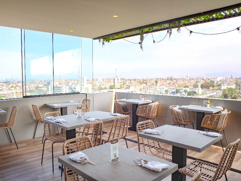 Palmetto Hotel Business San Miguel image