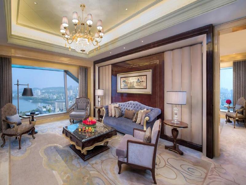 Wanda Reign Wuhan image