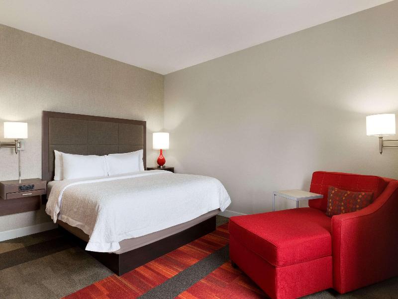 Hampton Inn North Olmsted Cleveland Airport image