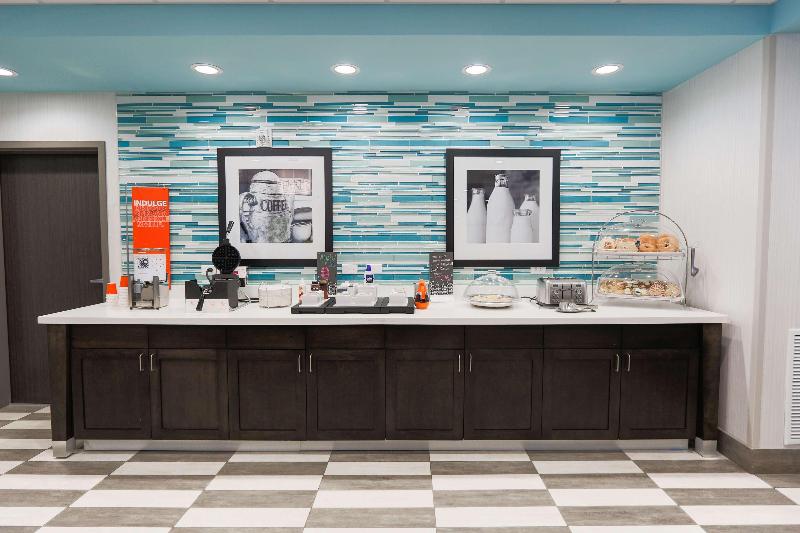 Hampton Inn El Reno image