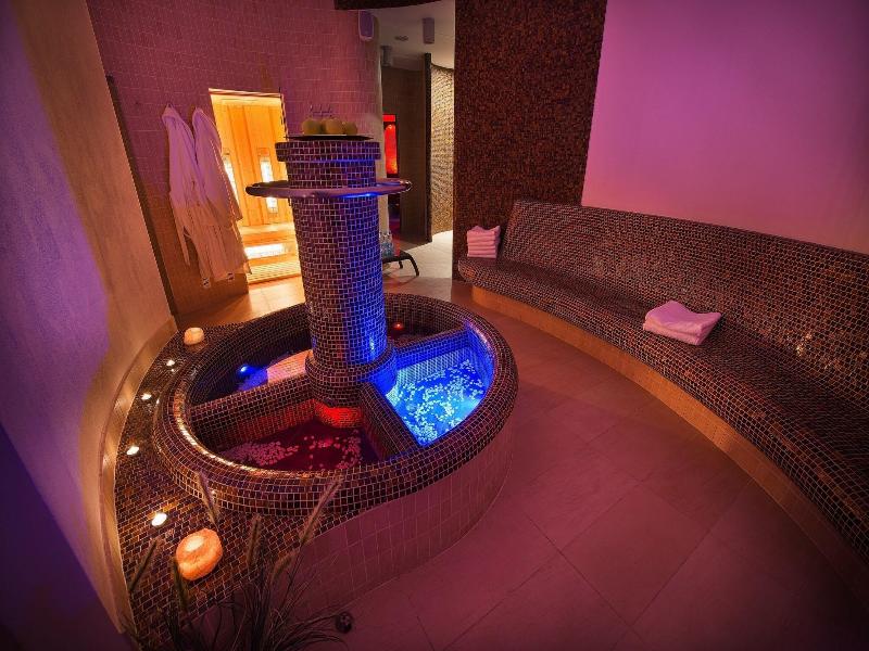 Wellness Hotel Diamant image