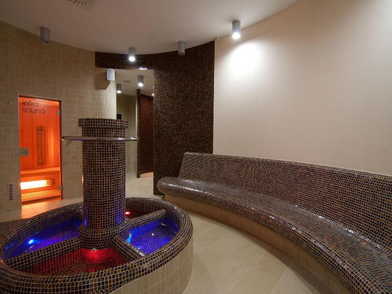 Wellness Hotel Diamant image