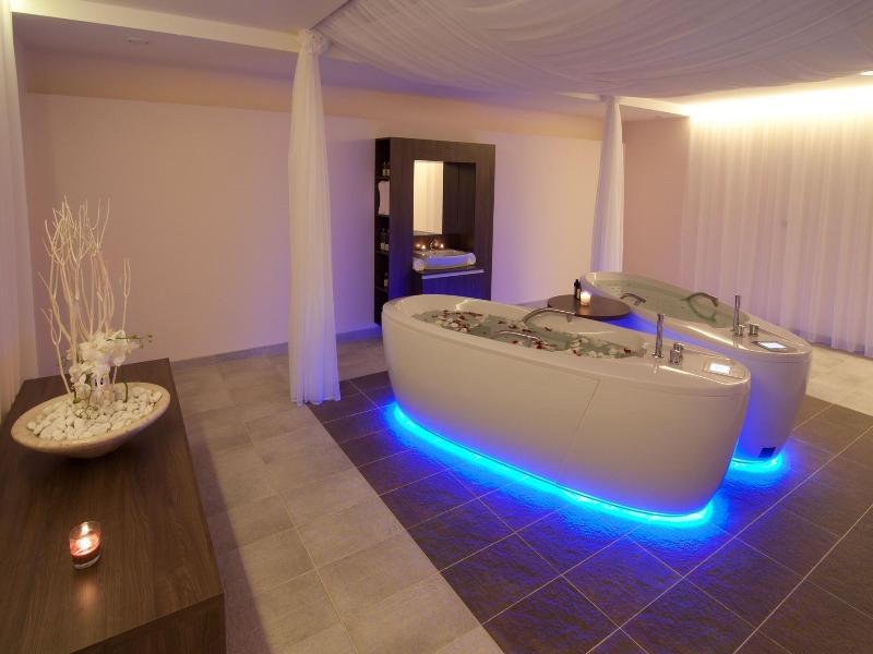 Wellness Hotel Diamant image