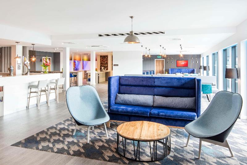 Hampton by Hilton Humberside Airport image