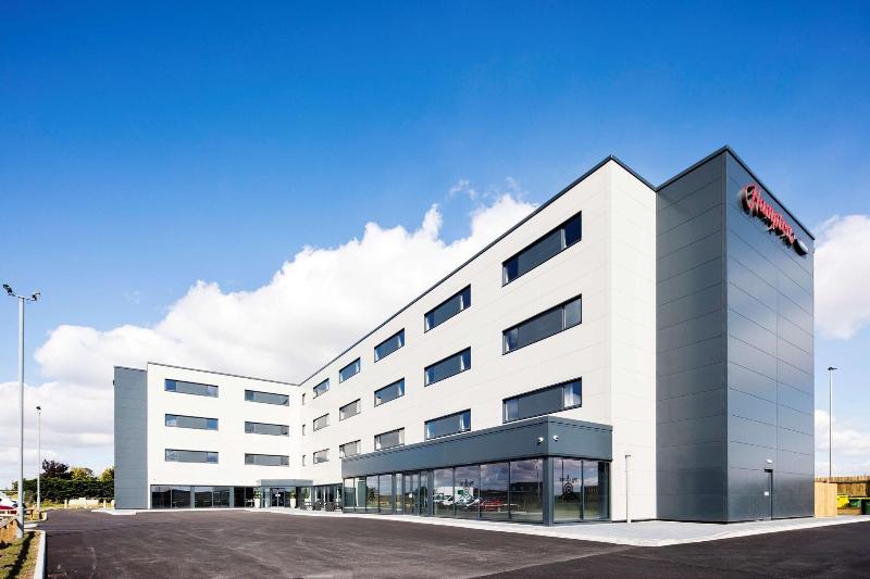 Hampton by Hilton Humberside Airport image