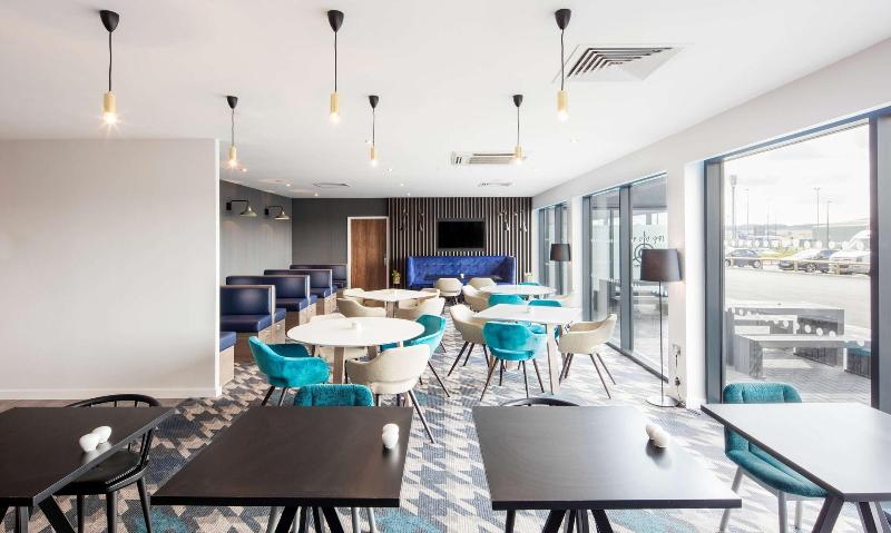 Hampton by Hilton Humberside Airport image