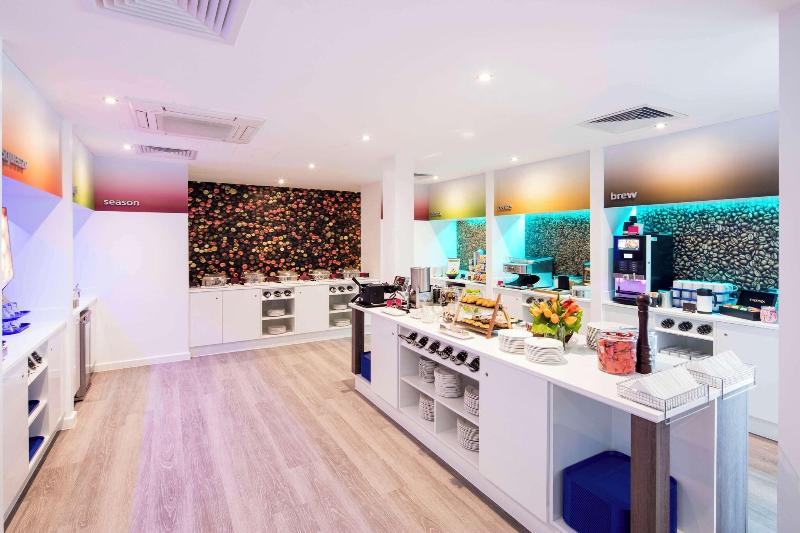 Hampton by Hilton Humberside Airport image