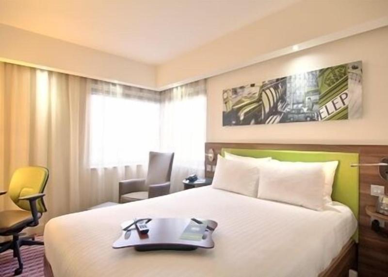 Hampton by Hilton Humberside Airport image