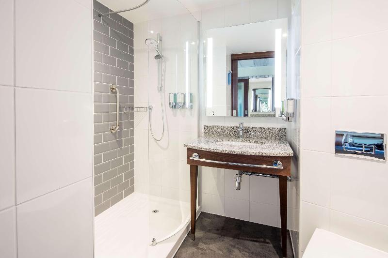 Hampton by Hilton Humberside Airport image