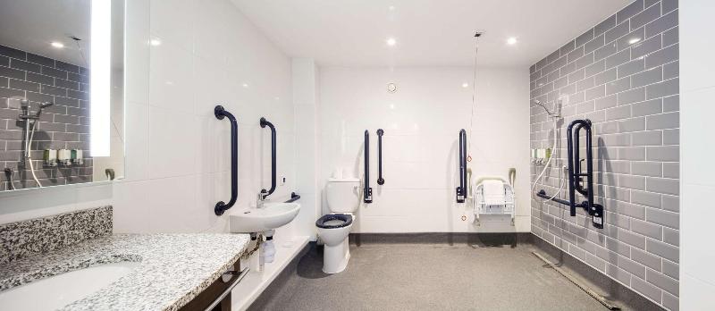 Hampton by Hilton Humberside Airport image