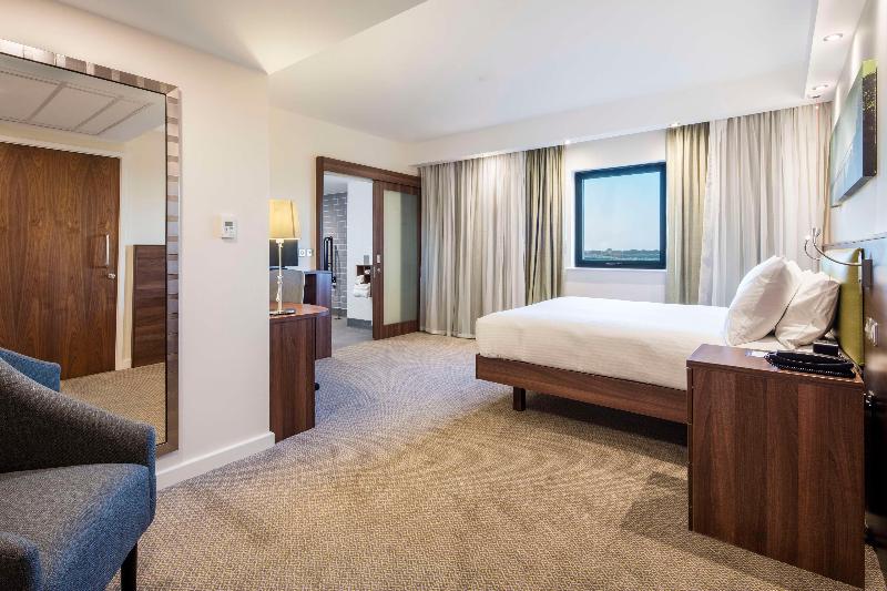 Hampton by Hilton Humberside Airport image