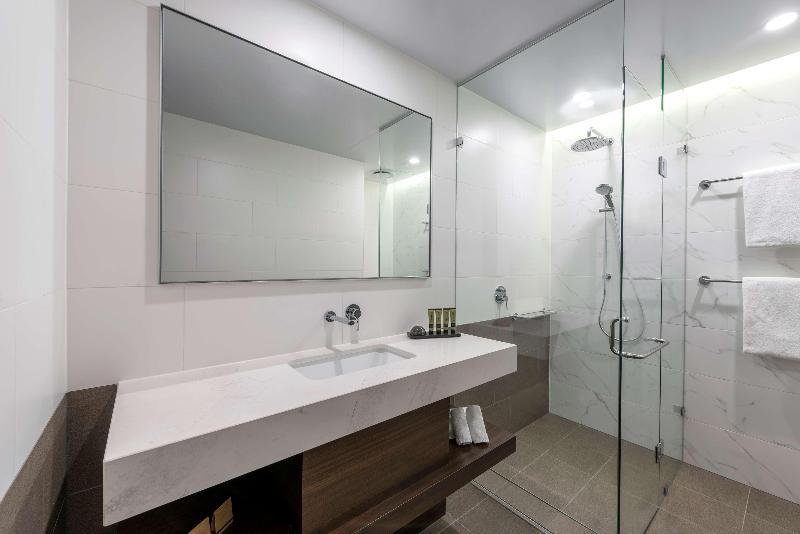 Stay in style at Rydges Perth Kings Square
