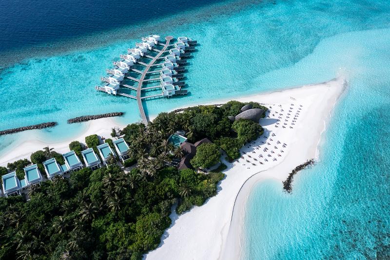 Dhigali Maldives Resort
