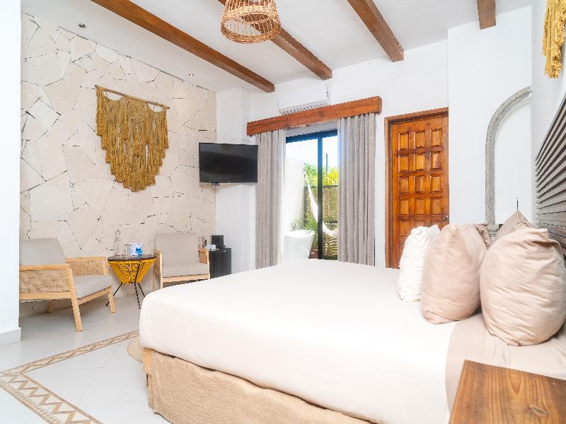 Mezcal Boutique Hotel image
