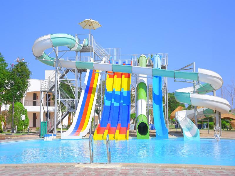 SUNRISE Serano Aqua Park Resort image