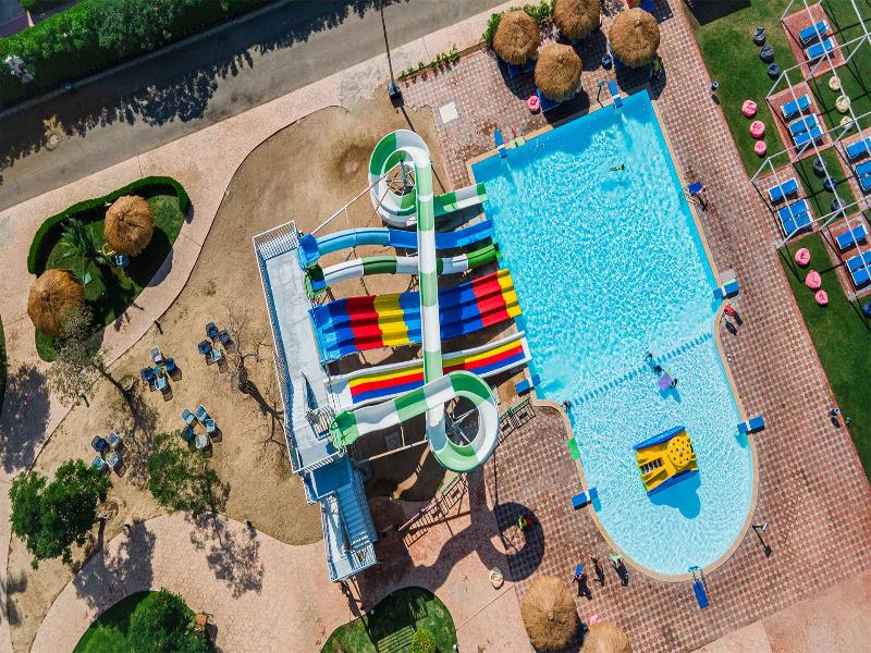 SUNRISE Serano Aqua Park Resort image