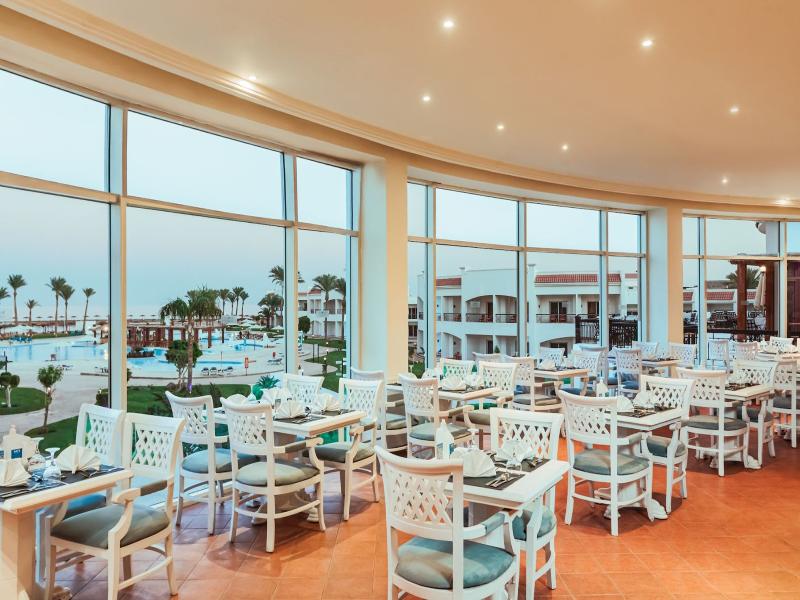 SUNRISE Serano Aqua Park Resort image