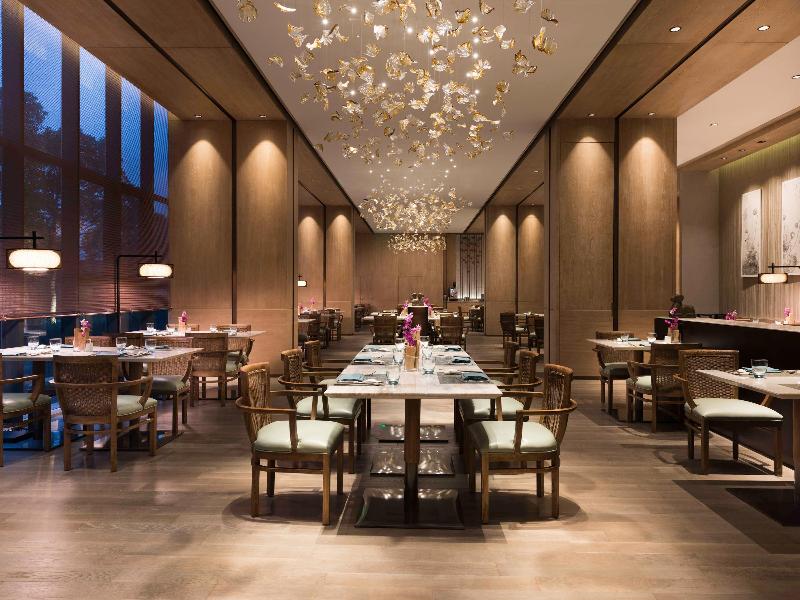 Novotel Shanghai Clover image