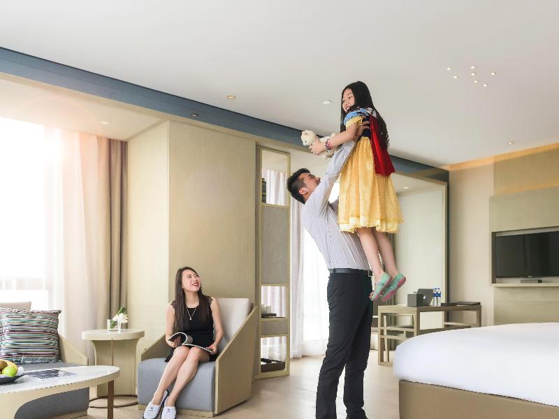 Novotel Shanghai Clover image