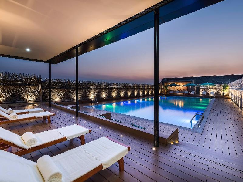 Novotel Shanghai Clover image