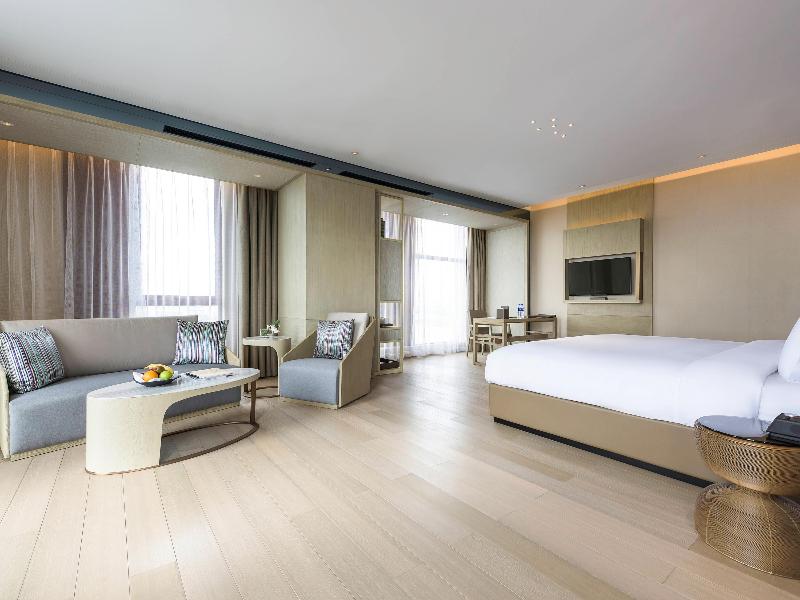 Novotel Shanghai Clover image