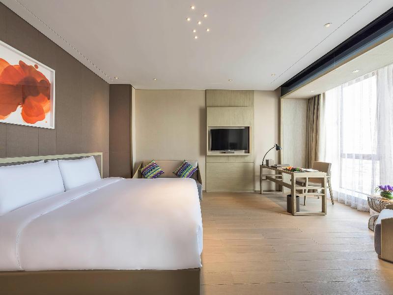Novotel Shanghai Clover image