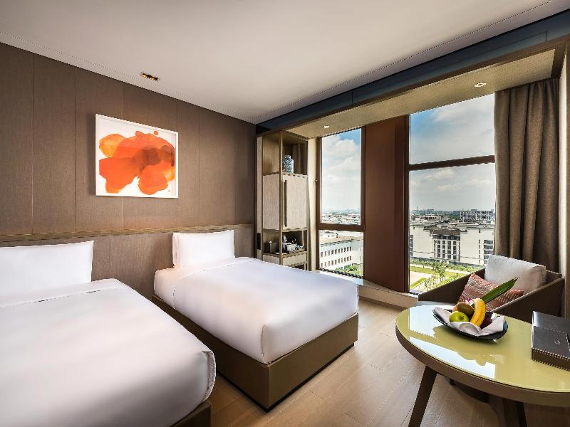 Novotel Shanghai Clover image