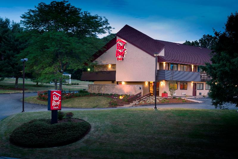 Red Roof Inn Boston - Southborough/ Worcester image