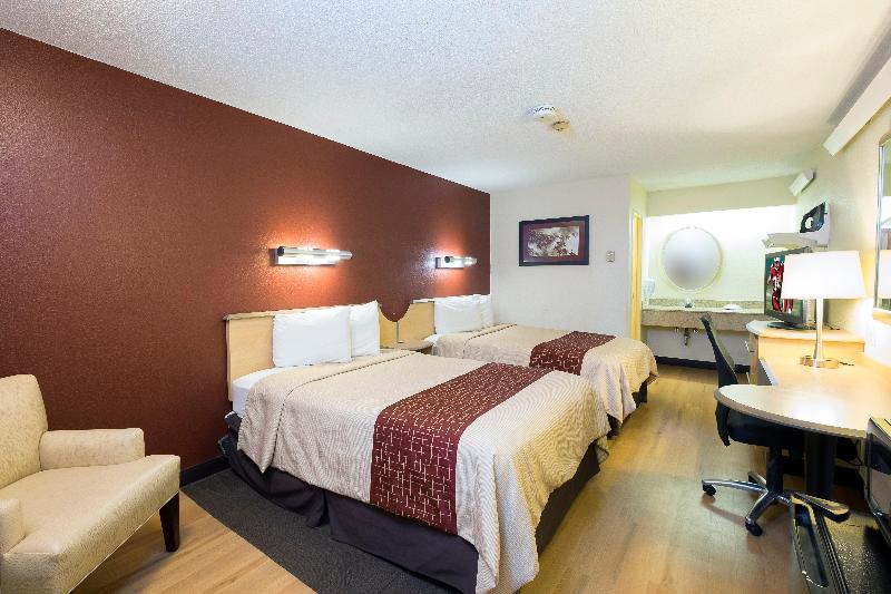 Red Roof Inn Boston - Southborough/ Worcester image