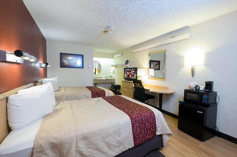 Red Roof Inn Boston - Southborough/ Worcester image