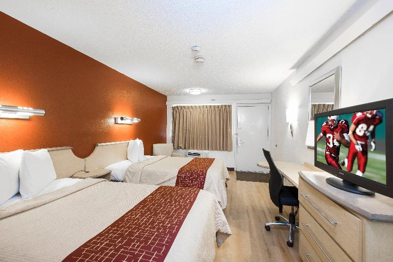 Red Roof Inn Boston - Southborough/ Worcester image