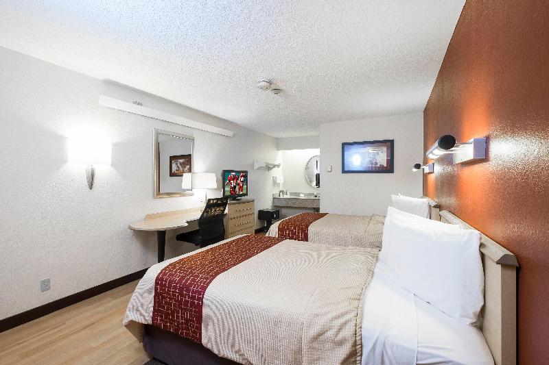 Red Roof Inn Boston - Southborough/ Worcester image