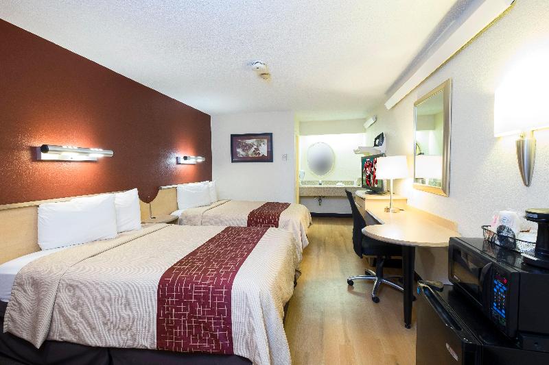 Red Roof Inn Boston - Southborough/ Worcester image