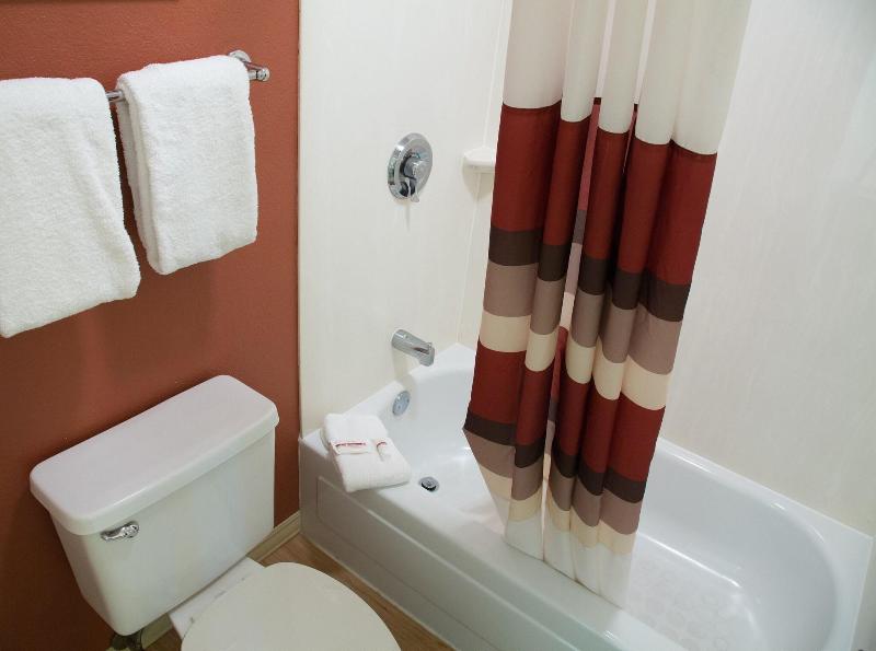 Red Roof Inn Huntington image