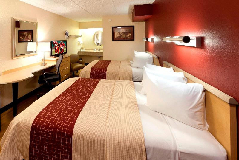 Red Roof Inn Buffalo - Niagara Airport photo 9
