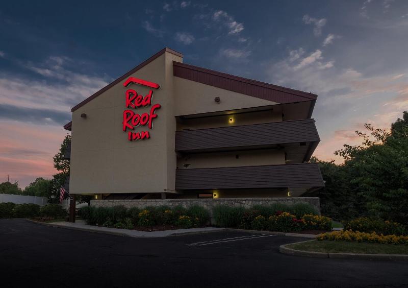 Red Roof Inn Milford - New Haven image