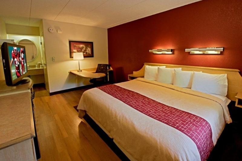 Red Roof Inn Rochester - Henrietta image